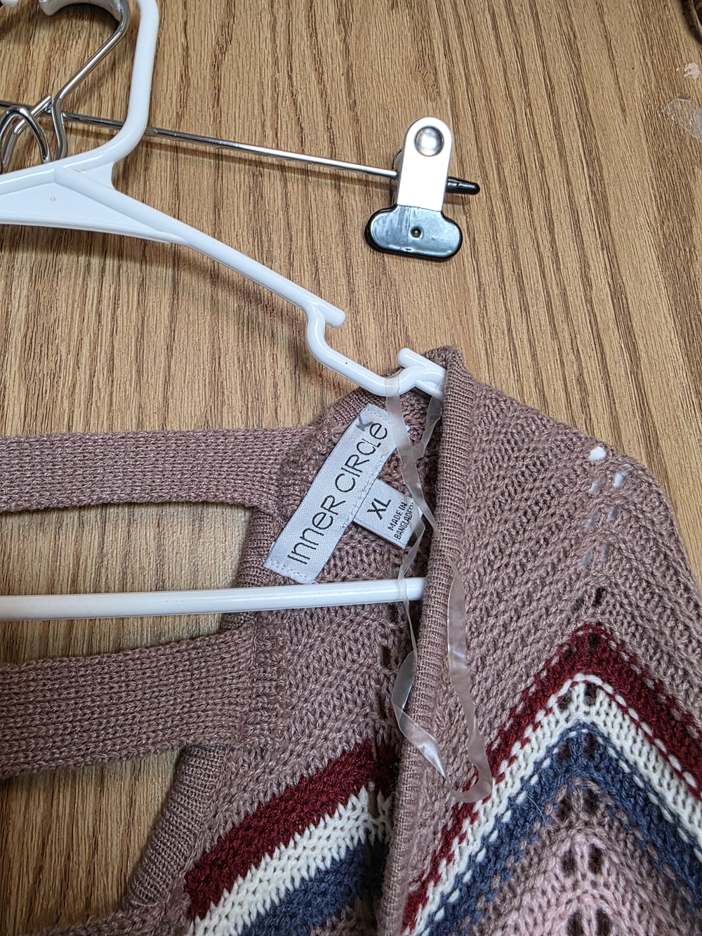Striped Chevron Knit Scoop-Neck Sweater in Dusty Pink and Wine - Picture 2 of 4